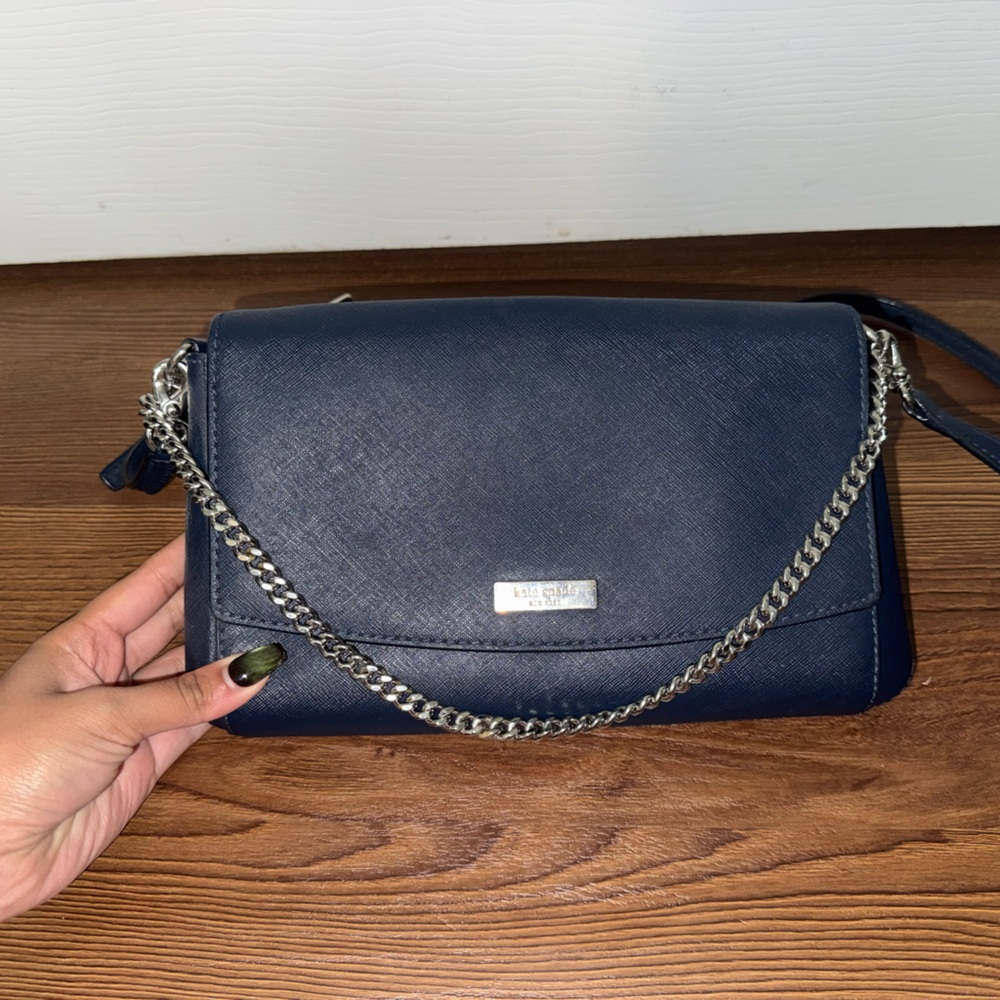 Kate Spade New York Greer Laurel Way Crossbody Handbag. GUC